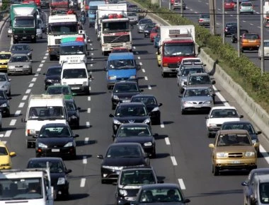 Δείτε αν δικαιούστε επιστροφή τελών κυκλοφορίας αν σας πάρουν τις πινακίδες